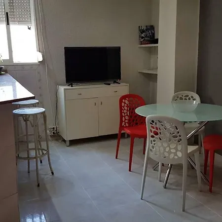 Apartment Piso Centrico Y Bien Comunicado Valencia